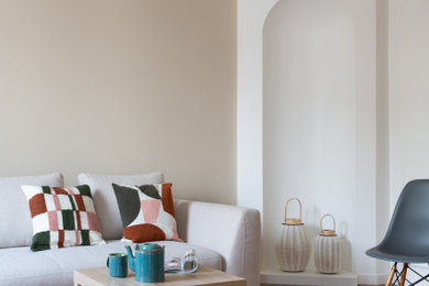 Idée de décoration pour un salon nordique.
