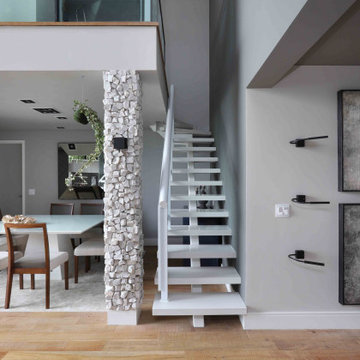 INSIDE | Modern / Contemporary
