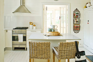 Kitchen - coastal kitchen idea in Sydney