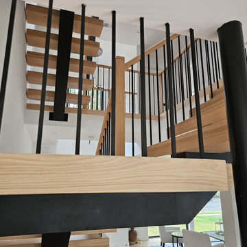 Project #124 | Contemporary Red Oak and Steel Staircase