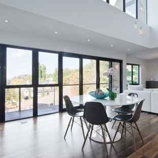 ソルトレイクシティのモダンスタイルのLDKの画像