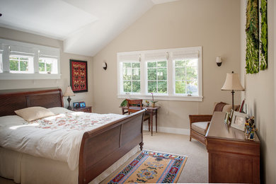 Bedroom - craftsman bedroom idea in San Francisco