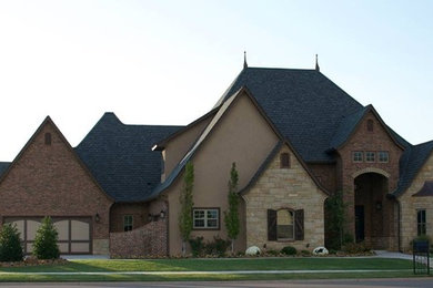 Elegant exterior home photo in Oklahoma City