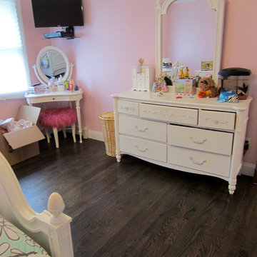 Smithtown: INSTALL NEW & REFINISH EXSTING W EBONY/GRAY BLEND & BONA TRAFFIC HD