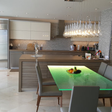 Custom Design Modern Kitchen with Integrated Dining Table