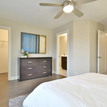 Beautiful Row-homes Ideally located in Downtown Mount Prospect