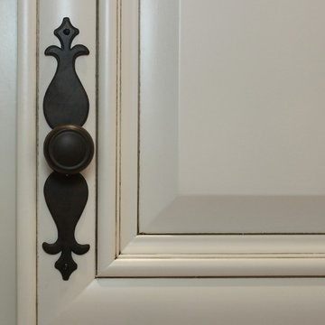 Mixed Materials Make New Traditional Impact
