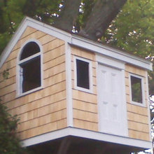 outdoor tree house