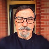 Milton Mossさんの写真
