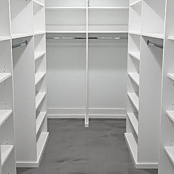 Master Walk In Closet