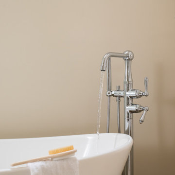 White Dual Slipper Freestanding Tub in Bathroom Remodel