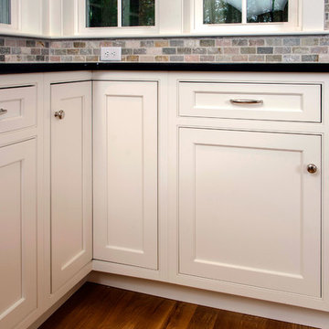 Barì Select: Aida, Designer White Kitchen