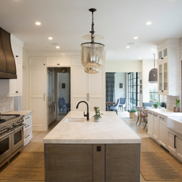 The Timeless Kitchen: Warm Ceramic Textures and Bronze Accents