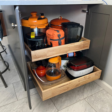 Showplace EVO Vercelli Kitchen in Gauntlet Gray