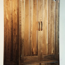 Bookshelves & Cabinets - Bookcases