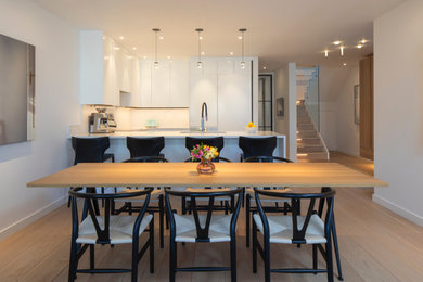 Example of a kitchen design in Denver