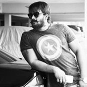 Theo Vizabbean's photo