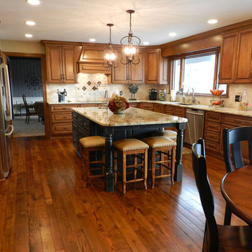 Maple glazed kitchen