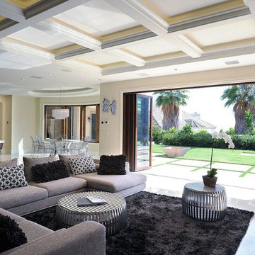 Beverly Hills Pocketing system/Bi Folding doors