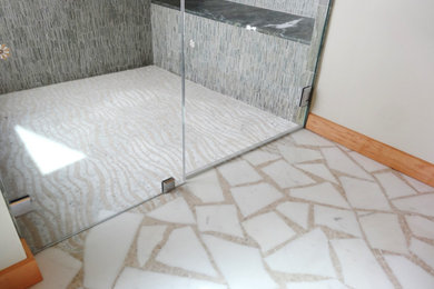Inspiration for a coastal bathroom remodel in Los Angeles
