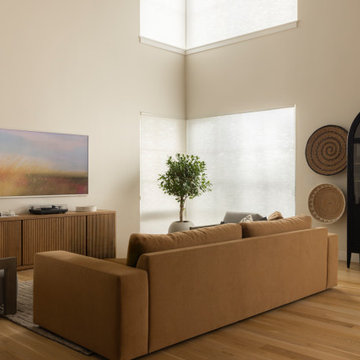 Lounge & Unwind
