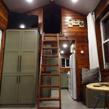 Tiny Cabin