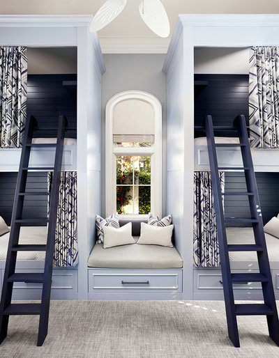 Современная классика Детская by Laura Hay DECOR & DESIGN Inc.