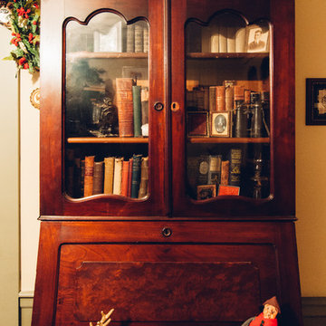 My Houzz: Traditional Christmas Charm in an Updated 1840s Home