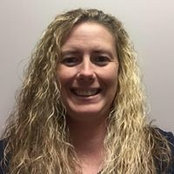 LORI MAYNARDs billede