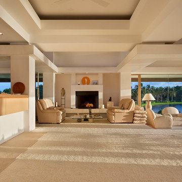 Contemporary Peninsula Property