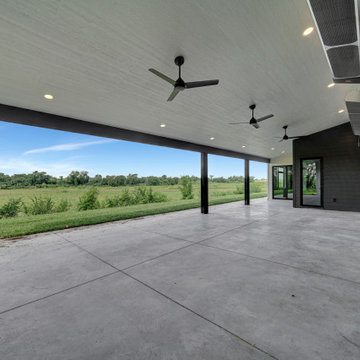 Sprawling Ranch