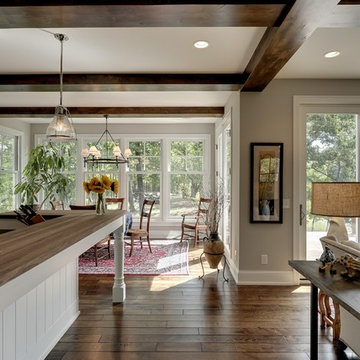 Deephaven Cottage
