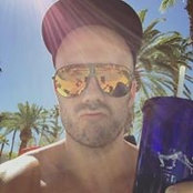 Saam G-ru's photo