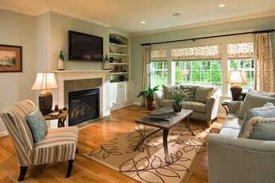 Elegant living room photo in Boston