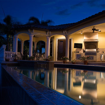 Waterfront Pool Home Apollo Beach, Florida