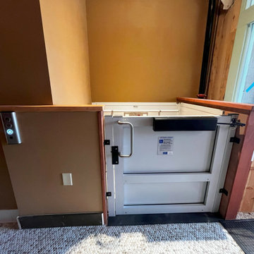 Centro Orange Eatery & Winery Wheelchair Lift