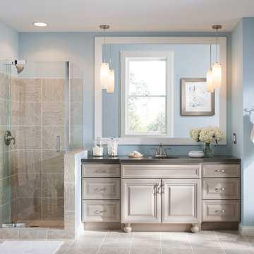 Homecrest Cabinetry: Traditional Bathroom Vanity Cabinets