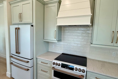 Minimalist kitchen photo in Boston
