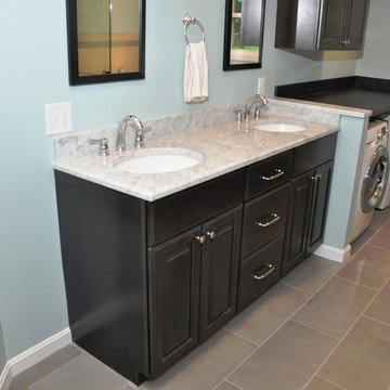 Beautiful Bathroom Remodel to Enlarge the Space