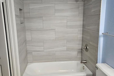 Bathroom - contemporary bathroom idea in San Diego