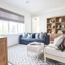LIVING ROOM BUILT IN