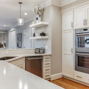 Fabulously Functional Kitchen in Spectacular Chapel Hill