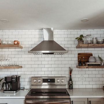 Farmhouse Kitchen - Berlin, MA