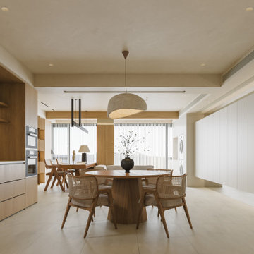 Sculptural Lighting as Art: Oversized Pendants & Hand-Blown Glass Marvels