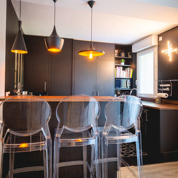 Décoration d'un appartement mélangeant design contemporain et design classique