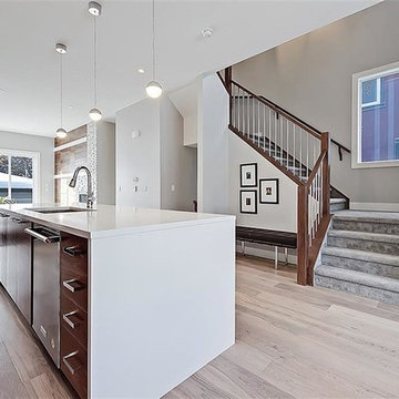 3313 41 ST SW