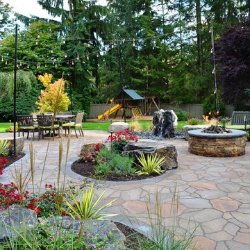 Redmond Old Deck to Backyard Oasis