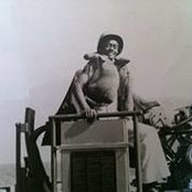 James Statens foto