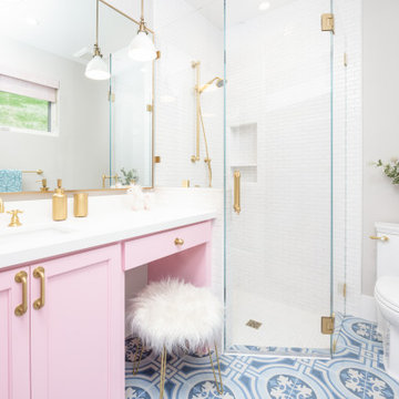 Lucas Ranch - Pink Girly Bathroom