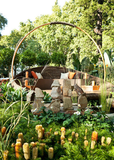 Contemporary Garden by Phillip Withers